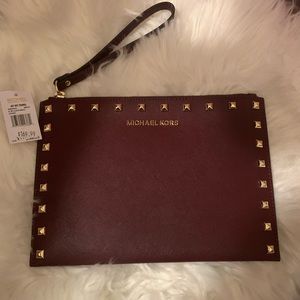 Brand new Michael Kors Clutch wristlet